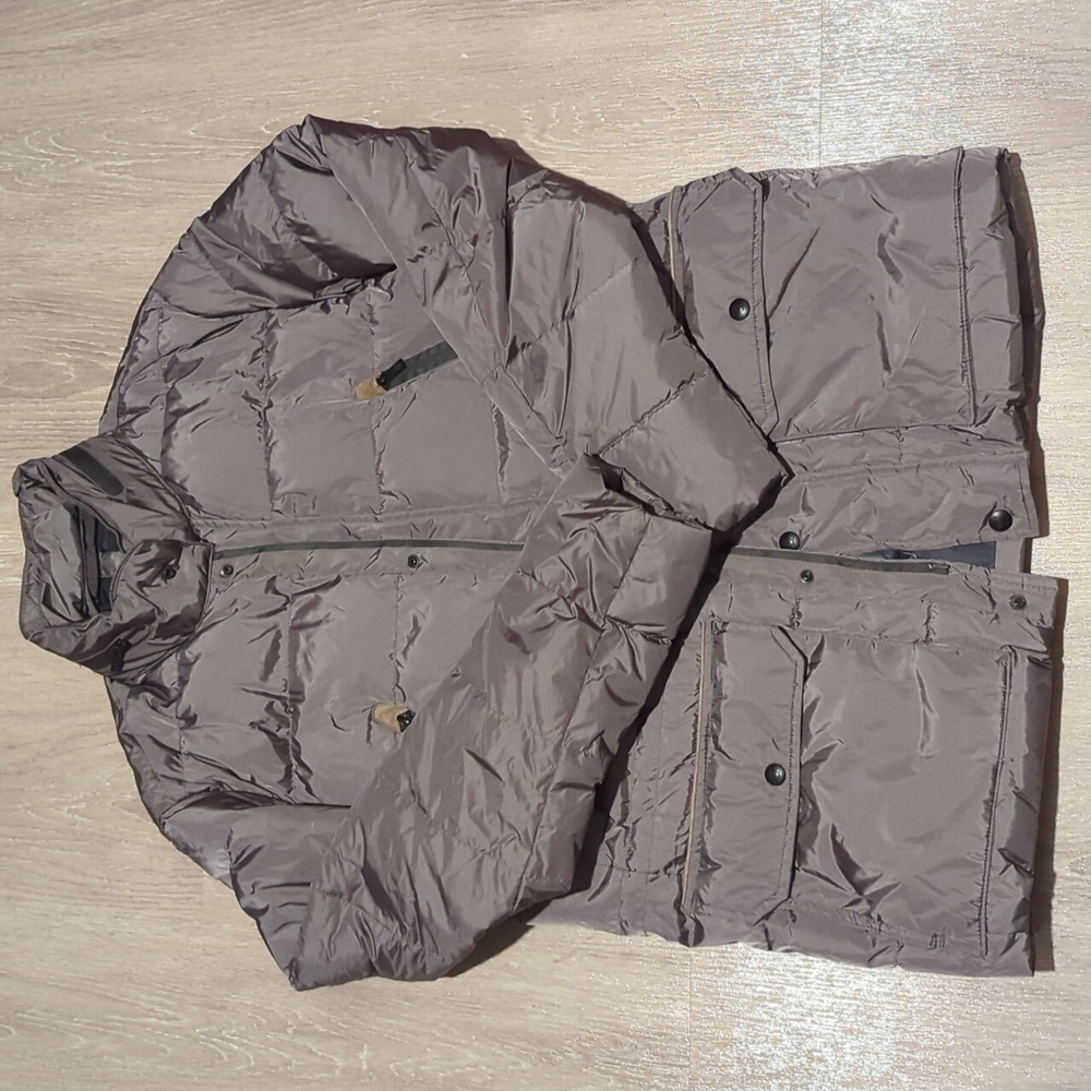 Man Puffer Jacket with Feathers